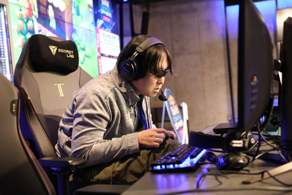 本番中の真剣な表情：RTA EXP #17より コウさん